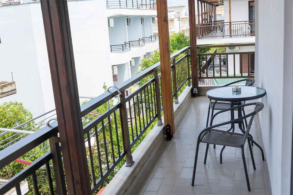 Vila Aleka Neoi Poroi Exterior photo